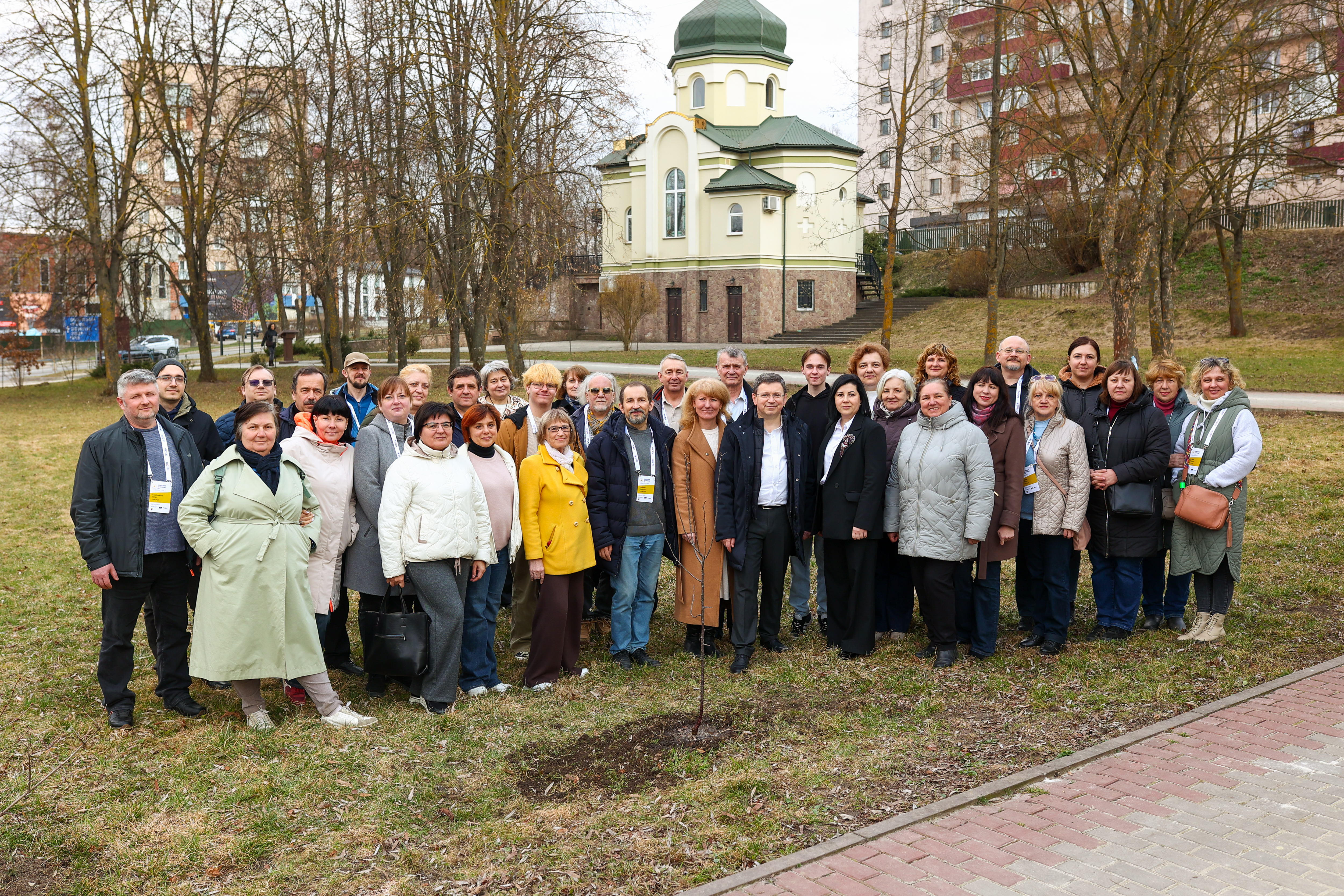 Висадка дерев